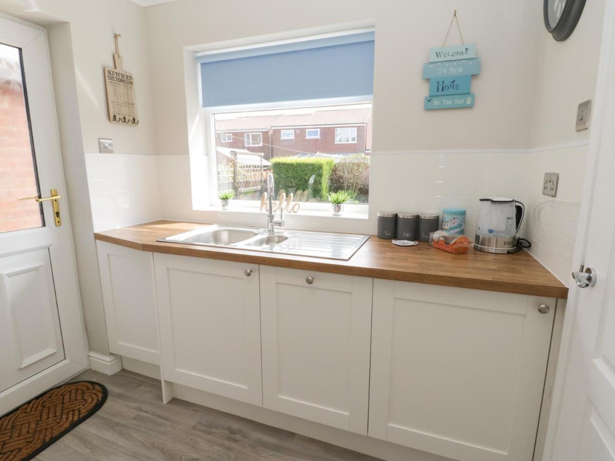 Rose Bungalow Whitby Buitenkant foto