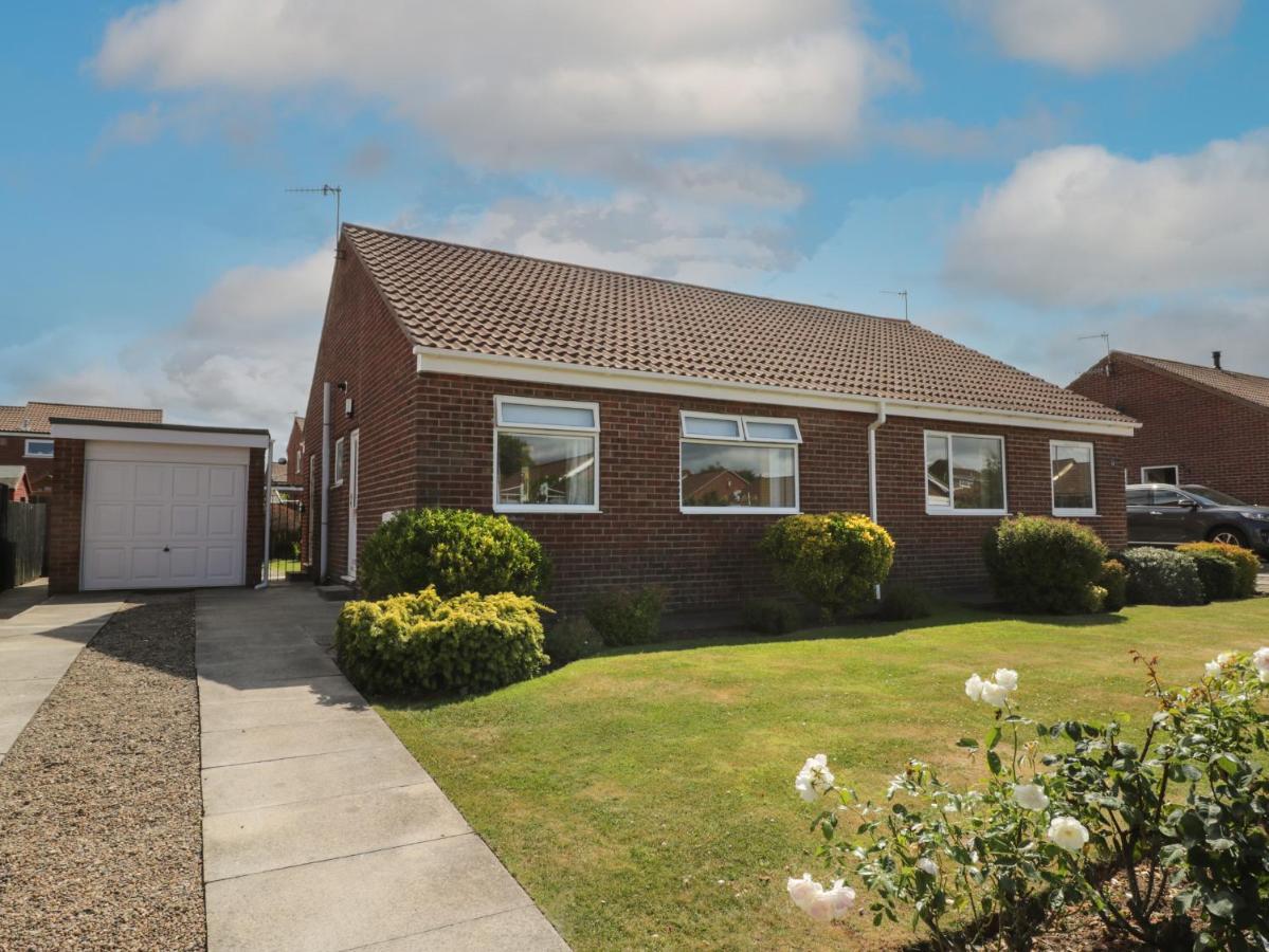 Rose Bungalow Whitby Buitenkant foto